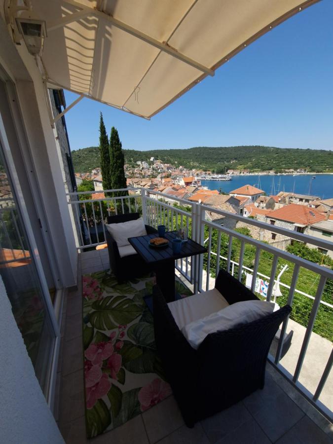 Apartmani Luan Вис Экстерьер фото